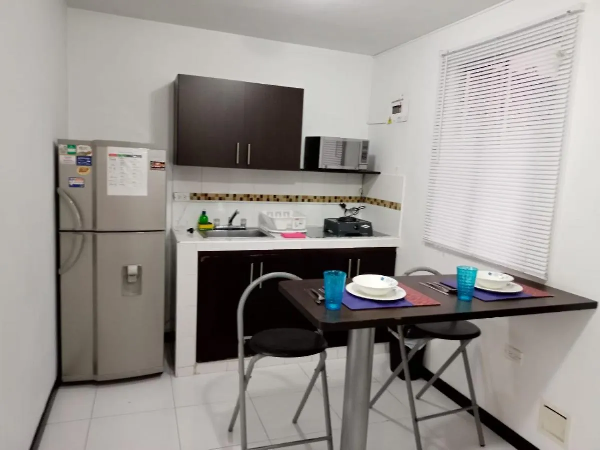 *** Hotel Apartasuites San Marcos Cali Colombie